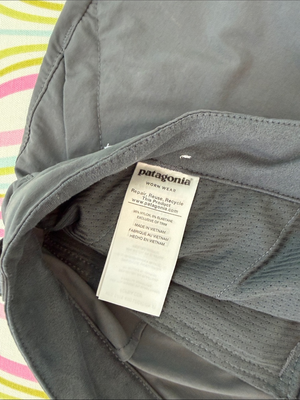 Patagonia Men’s Charcoal Gray Stretch Chinos size 38 - Picture 7 of 8